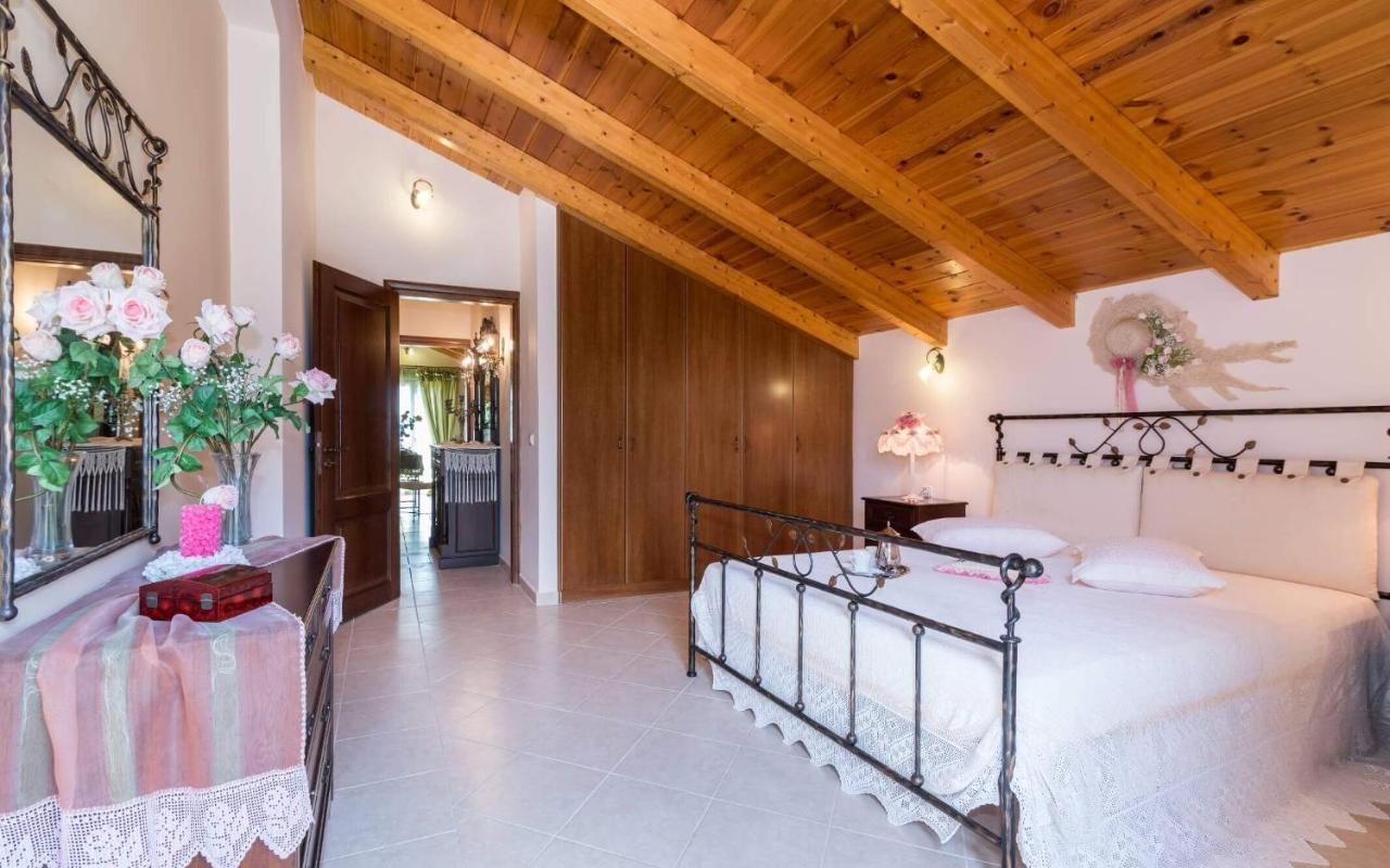 Villa Bella Sole Kalipadhon Ngoại thất bức ảnh